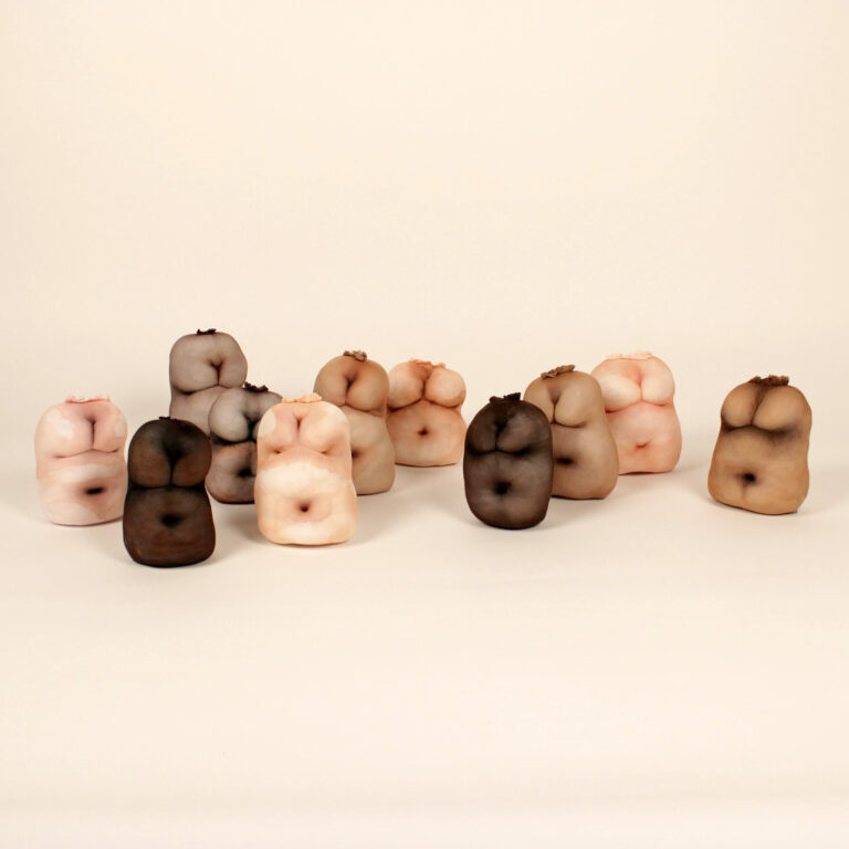 Artwork by artist Thais Borducchi, exhibited at Domio Gallery.