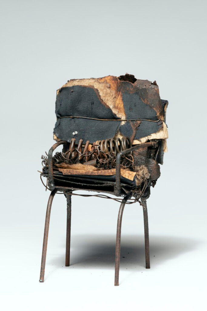 Artwork by artist Ronald Gonzalez, exhibited at Domio Gallery.
