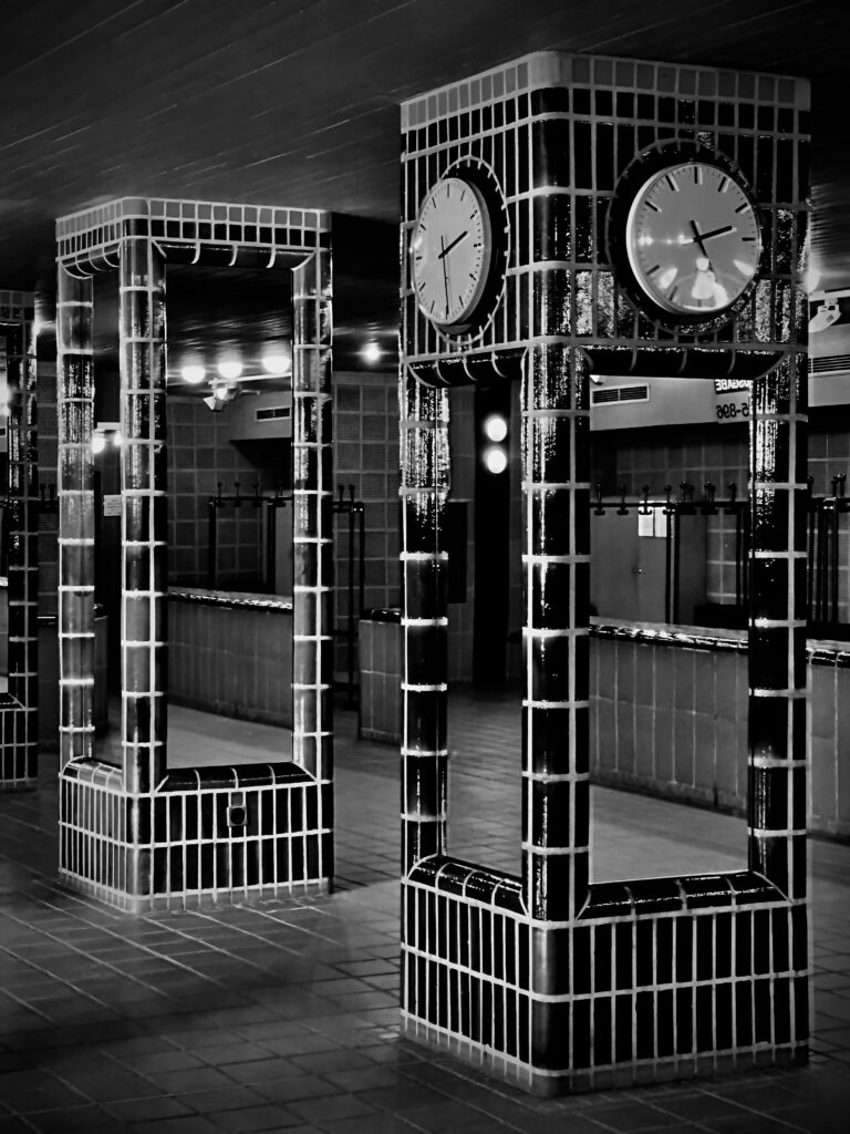 Time Warp, 2024, Digital Photograph by Betty Wagner, exhibited at Domio Gallery.